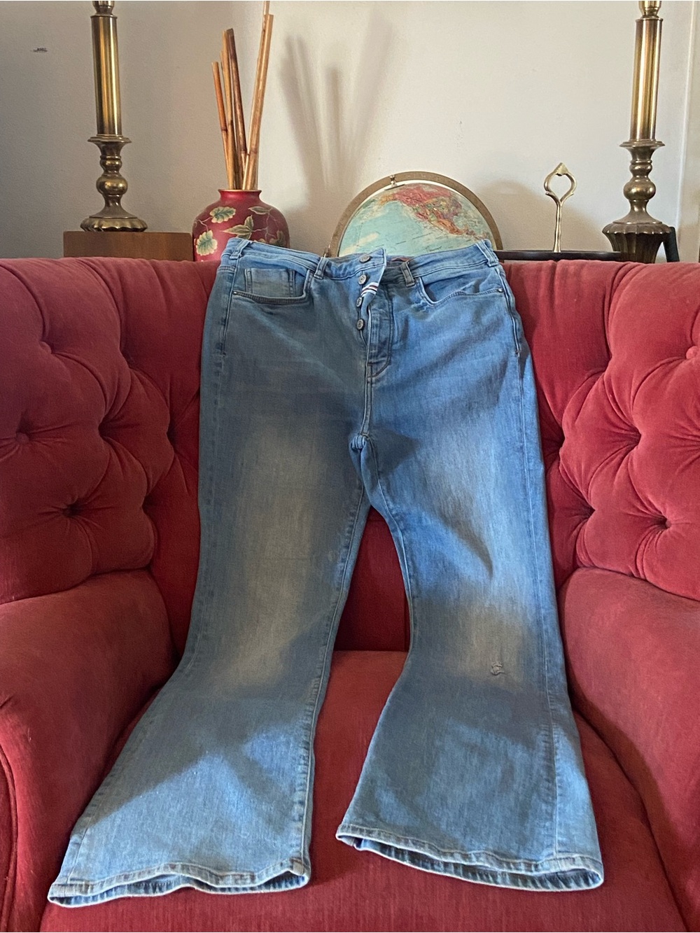 Anthropologie Wide-Leg Jeans in Medium Blue Wash - Picture 4 of 6